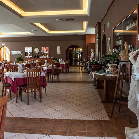 Hotel Patriarchi Aquileia Bagian luar foto