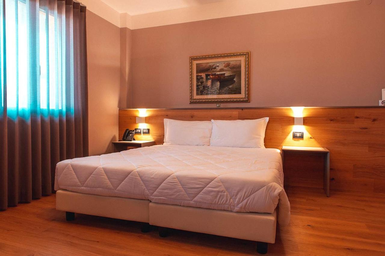 Hotel Patriarchi Aquileia Bagian luar foto